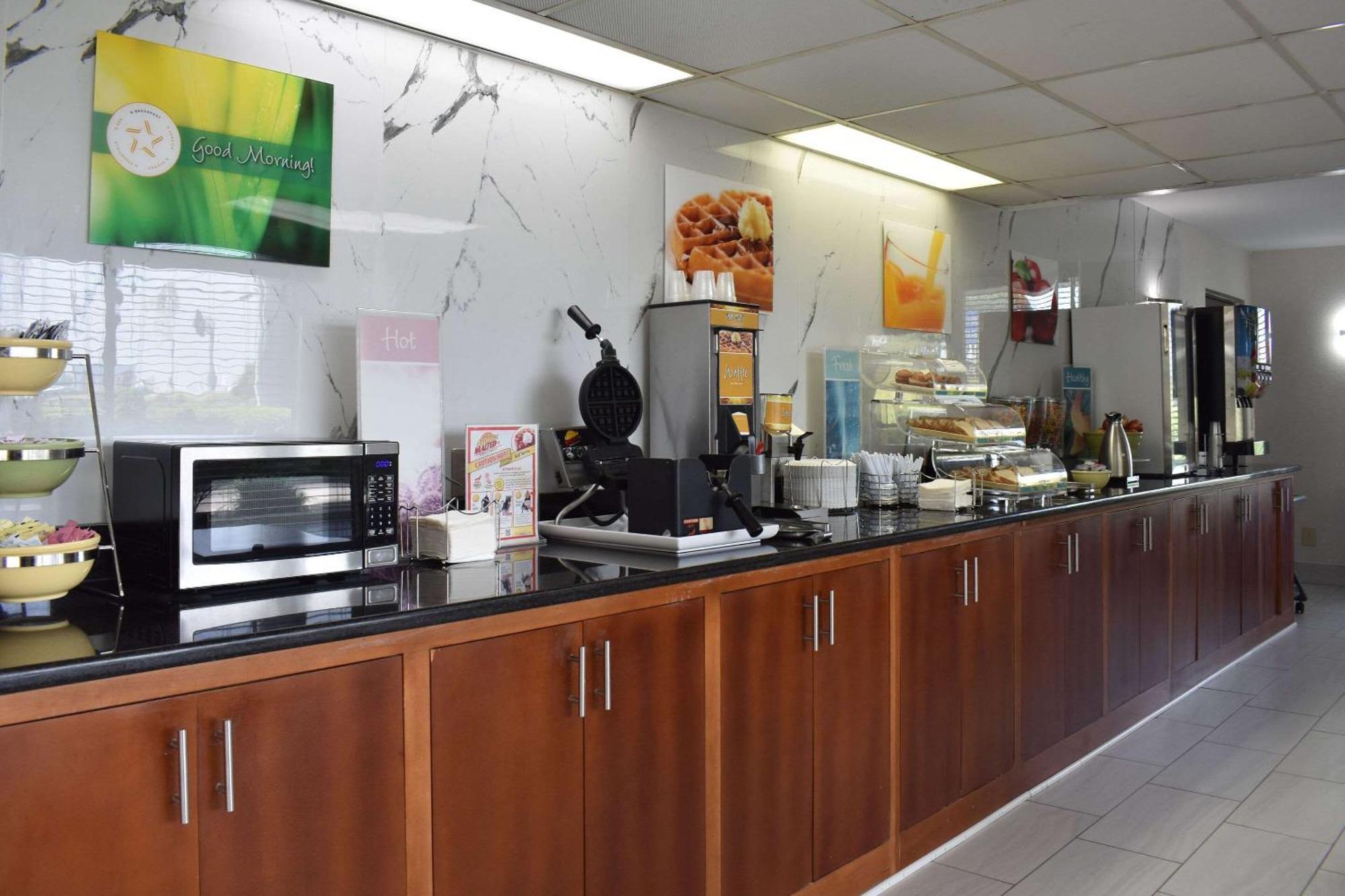 Quality Inn Manning I-95 מראה חיצוני תמונה