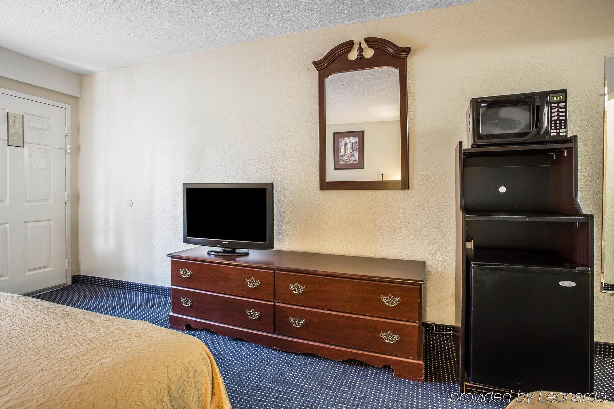 Quality Inn Manning I-95 מראה חיצוני תמונה
