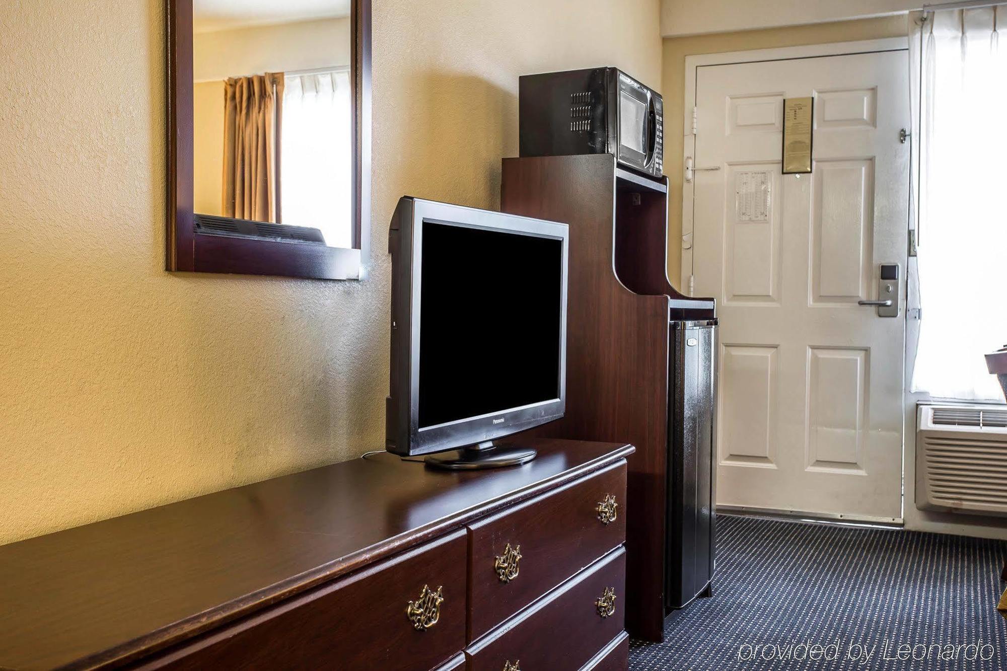 Quality Inn Manning I-95 מראה חיצוני תמונה